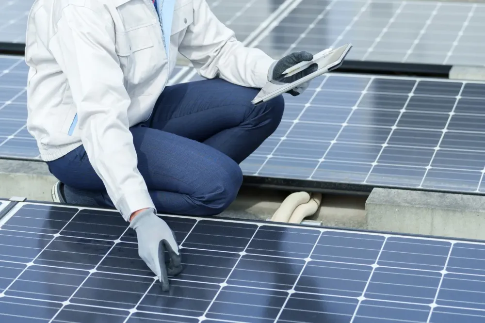 maintenance-panneaux solaires